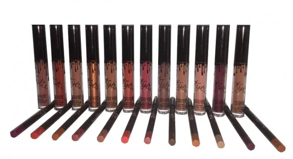 Блеск для губ +Карандаш Kylie matte liquid lipstick & lip pencil (12цв) Блеск для губ +Карандаш Kylie matte liquid lipstick & lip pencil (12цв)