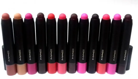 Помада-стик Crayon a Levres 2.3g - 12 шт