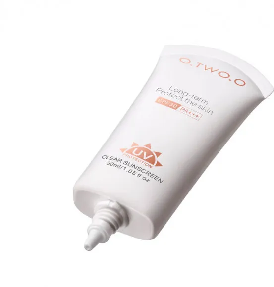 O.TWO.O Увлажняющий Солнцезащитный Крем Легкий Отбеливающий BB Крем SPF 30 арт. FC004 - 30 мл O.TWO.O Увлажняющий Солнцезащитный Крем Легкий Отбеливающий BB Крем SPF 30 арт. FC004 - 30 мл