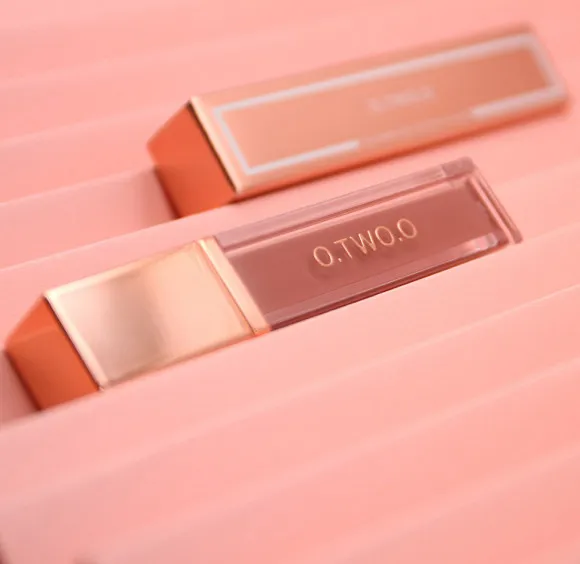 Матовый тинт для губ O.TWO.O арт. 1017 Cinnamon Milk Tea №14 5 g. Матовый тинт для губ O.TWO.O арт. 1017 Cinnamon Milk Tea №14 5 g.