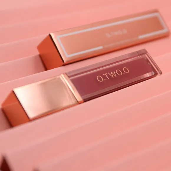 Матовый тинт для губ O.TWO.O арт. 1017 Dry Rose №15 5 g. Матовый тинт для губ O.TWO.O арт. 1017 Dry Rose №15 5 g.