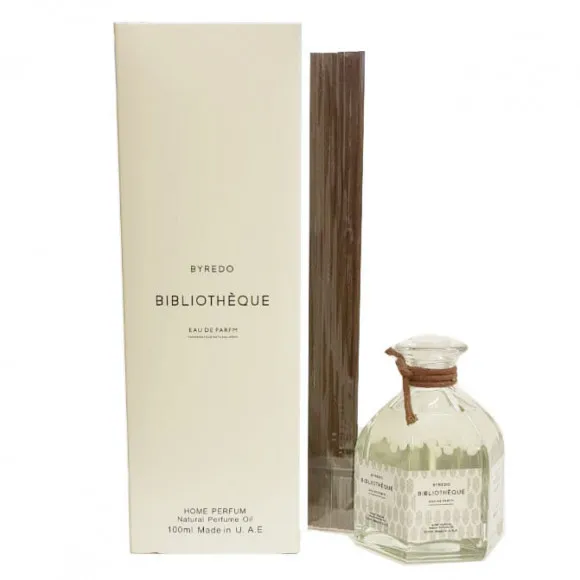 Аромадиффузор с палочками Byredo Bibliotheque Home Parfum 100 ml Аромадиффузор с палочками Byredo Bibliotheque Home Parfum 100 ml